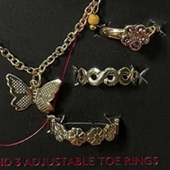 No Boundaries Goldtone Anklet and Toe Ring Set, Butterfly Motif, Multicolored, 6 - Picture 2 of 5